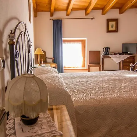 La Meridiana 3* פומאנה